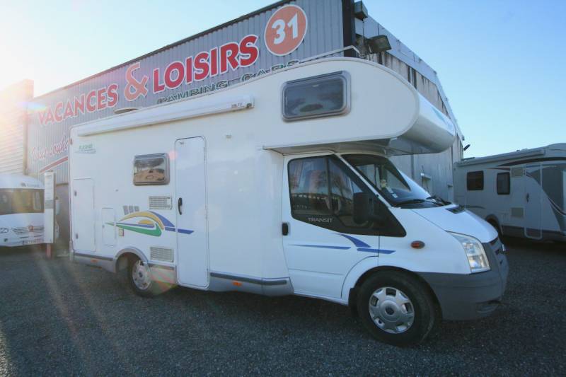 Camping-car capucine occasion, 6 places, lits superposés arrières, Chausson Flash 03, à Roques proche de Toulouse (31)