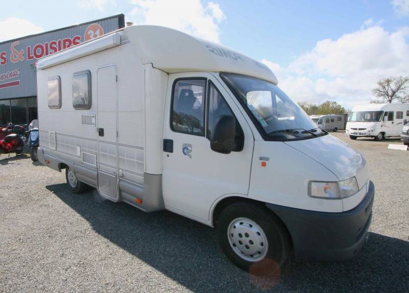 Camping-car profilé occasion, petit prix, 4 couchages, moins de 6 m, Rimor Spin 202 P à Roques près Toulouse 31