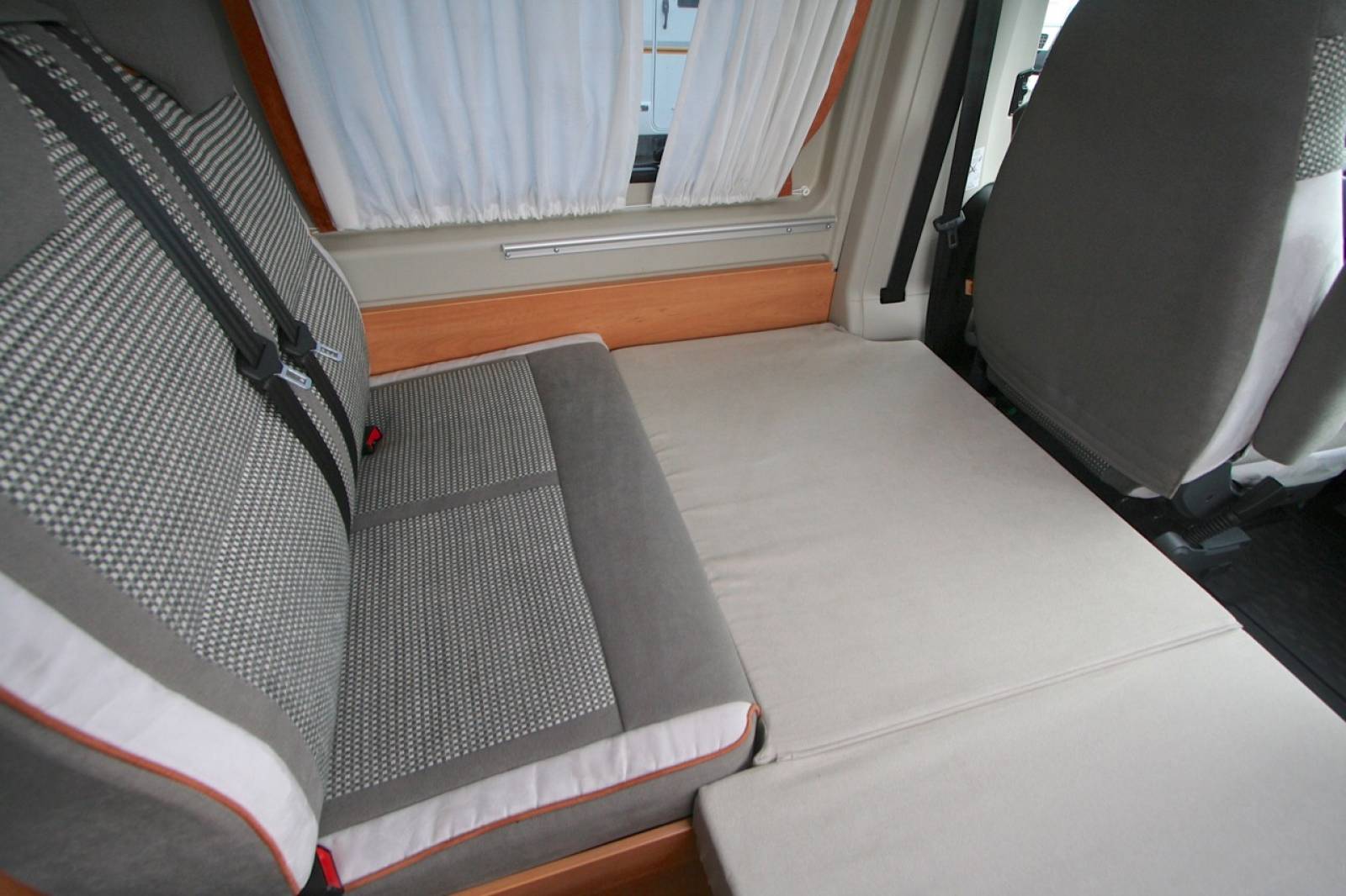 Fourgon aménagé d'occasion, van Pössl 2 Win plus, à Roques (31)