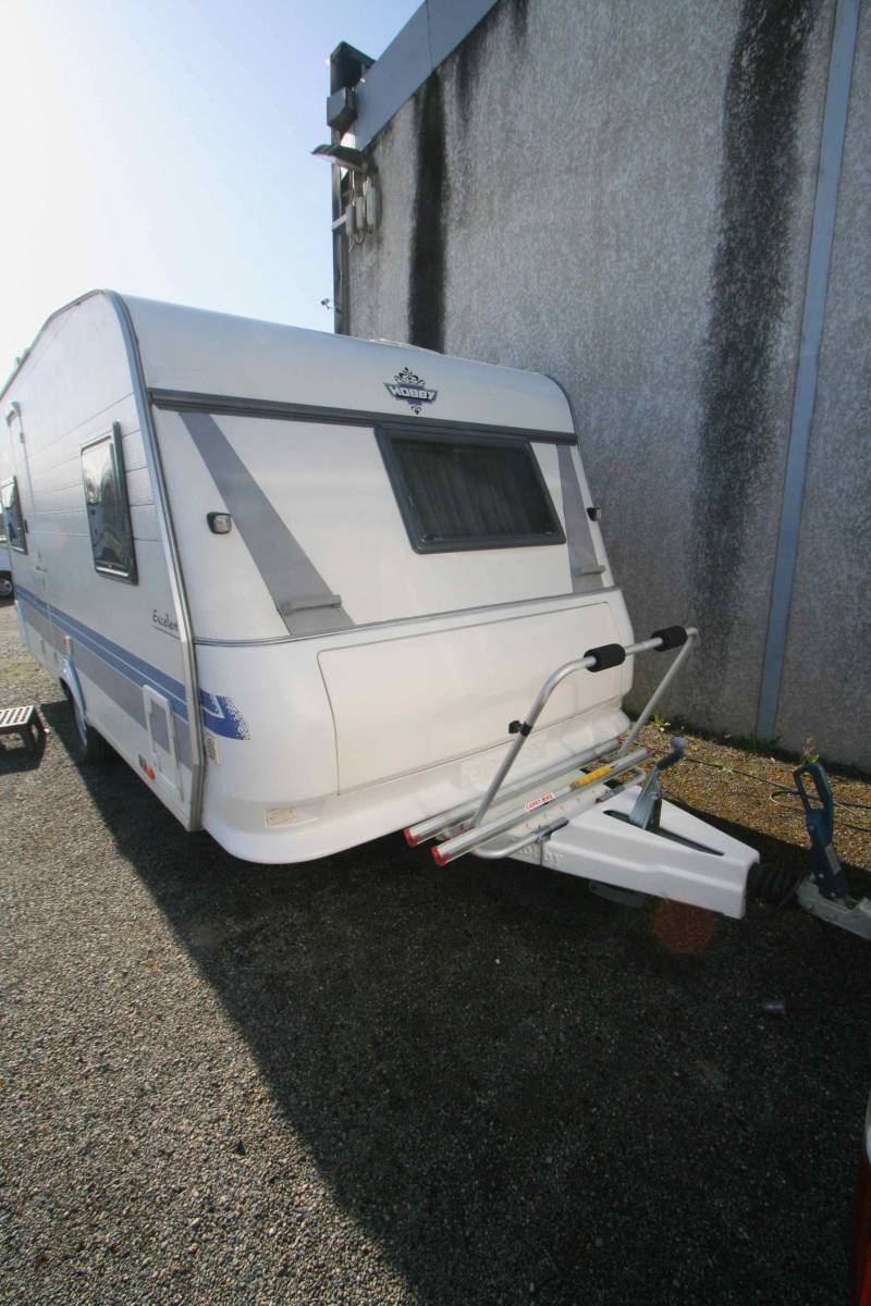 Vend Caravane Occasion 4 couchages, lit à la française, Hobby 460 UFe Excellent, à Roques Proche de Toulouse (31)