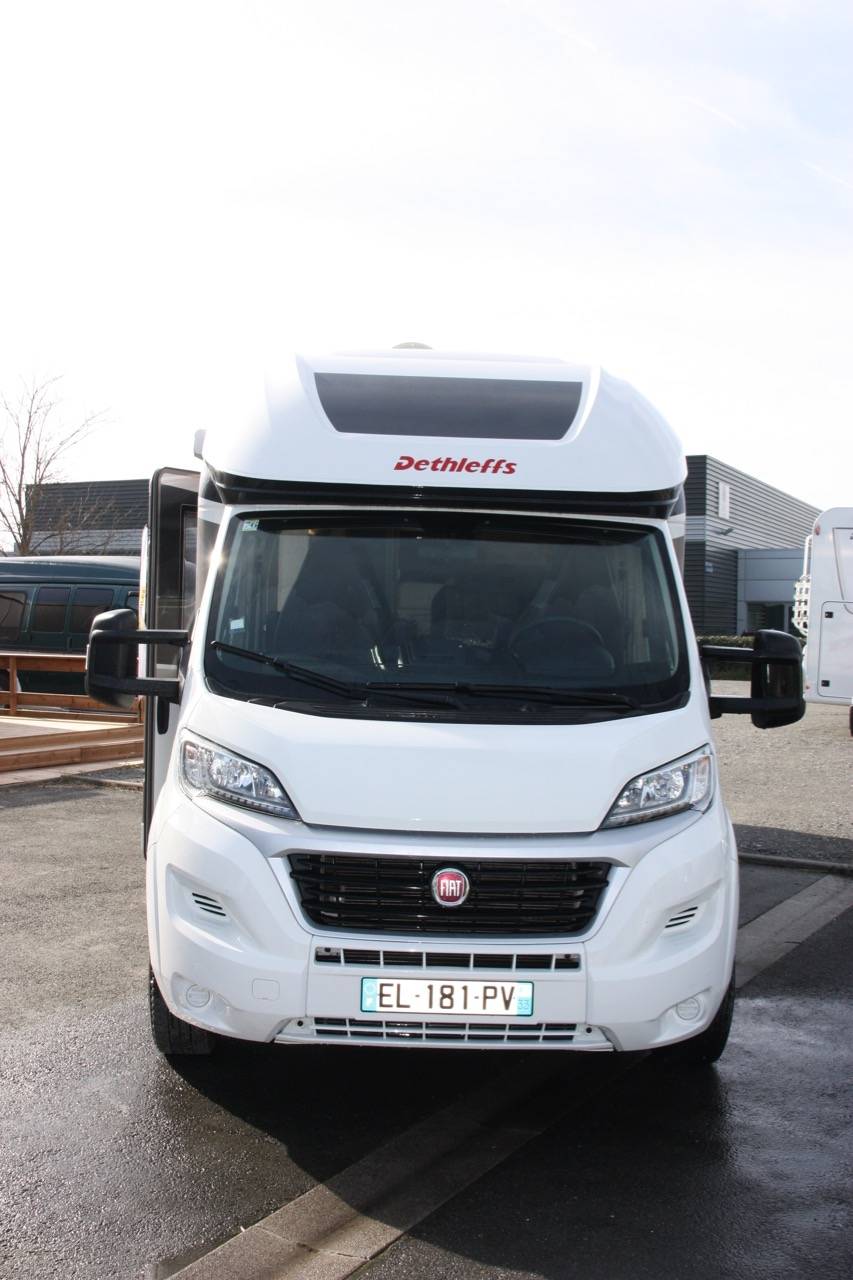 Achat Camping-car profilé occasion, lit central, Dethleffs 4Travel T7156-4, à Toulouse, Midi-Pyrénées