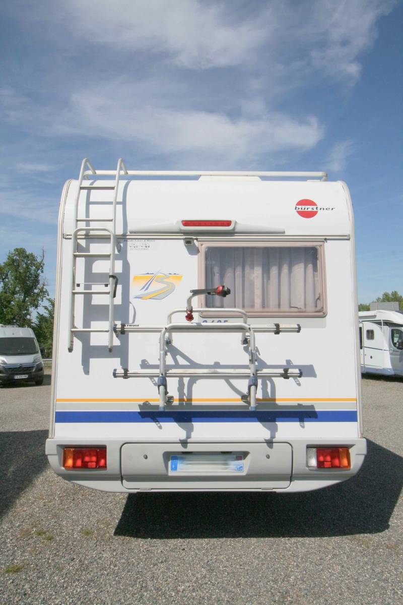 Camping-car capucine occasion, 4 places, lit à la française, Bürstner A 625, à Roques, proche de Toulouse (31)
