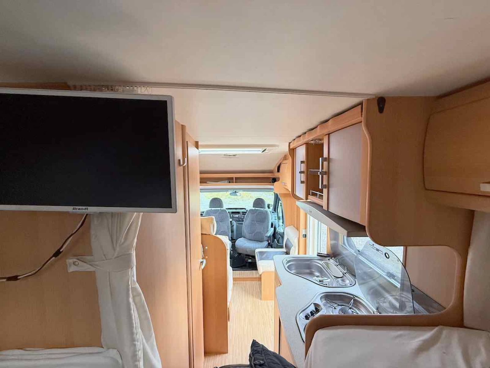 Camping-car Profilé Occasion, Lits jumeaux, grande soute, TEC AdvanTec 654 Ti, à Roques, proche de Toulouse (31)