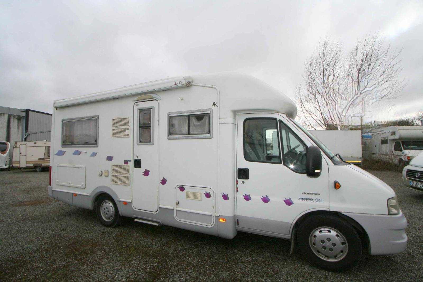 Camping-car profilé occasion, petit prix, lit à la française, salon face à face, moins de 7 m, Autostar Athenor 458, à Roques, près Toulouse (31)