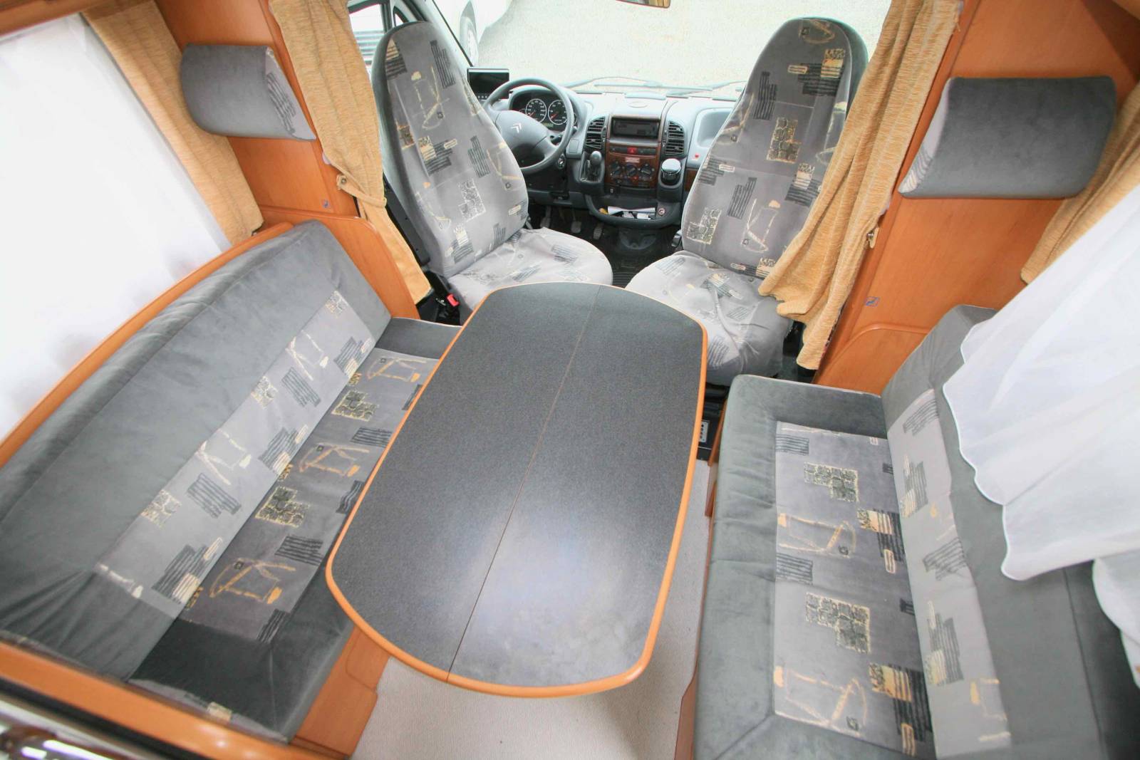 Camping-car profilé occasion, petit prix, lit à la française, salon face à face, moins de 7 m, Autostar Athenor 458, à Roques, près Toulouse (31)