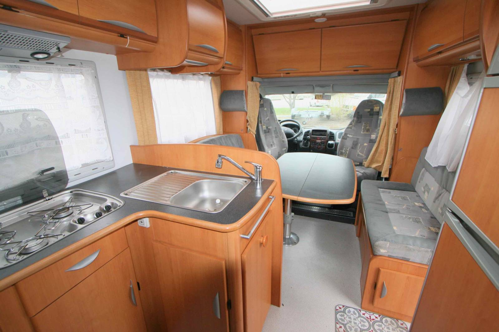 Achat Camping-car profilé occasion, petit prix, lit à la française, salon face à face, moins de 7 m, Autostar Athenor 458, à Roques, près Toulouse (31)