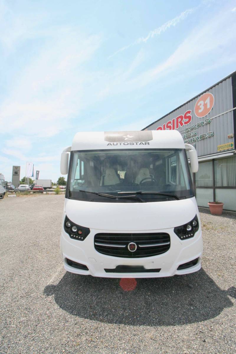 Vend camping-car Intégral occasion, 4 places, moins de 7 m, maxi-salon, Autostar I 660 Celtic Edition, à Roques proche de Toulouse (31)