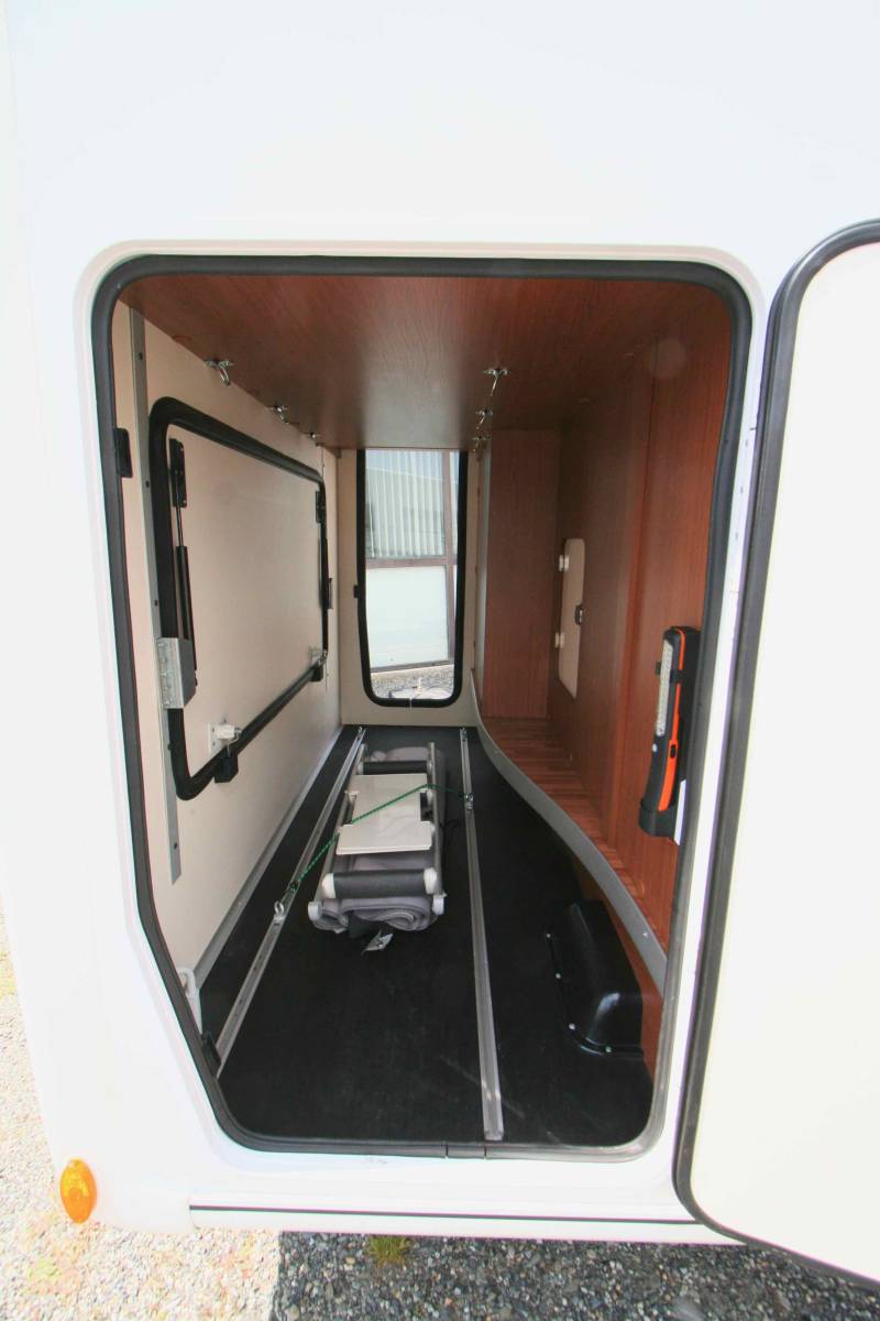 camping-car Intégral occasion, 4 places, moins de 7 m, maxi-salon, Autostar I 660 Celtic Edition, à Roques proche de Toulouse (31)