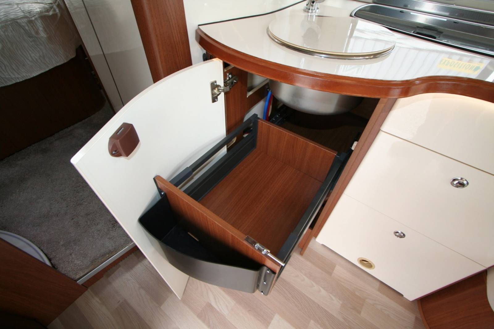 Camping-car profilé d'occasion presque neuf (2018), Autostar P 730 LC lift Passion, à Roques proche de Toulouse (31)