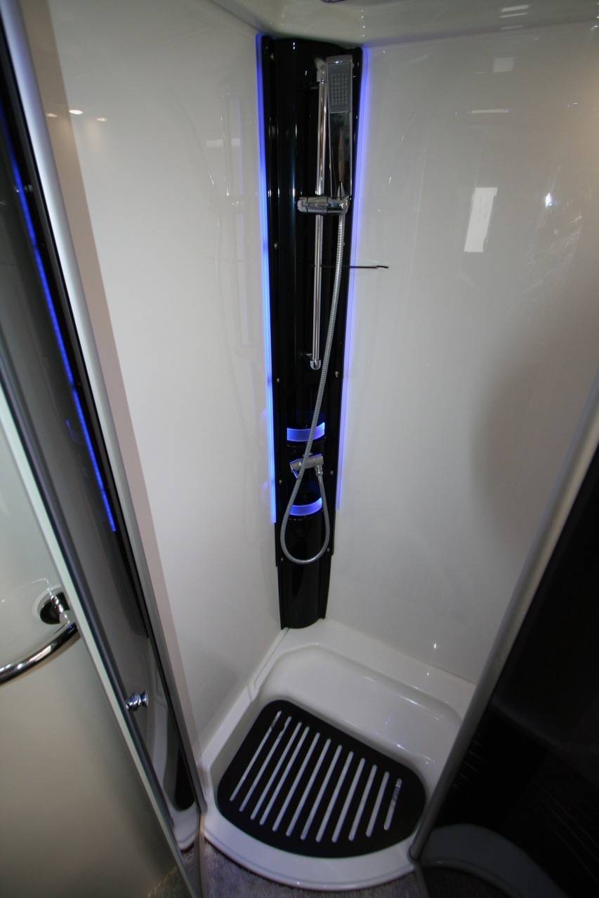 Vente Camping-car profilé d'occasion presque neuf (2018), Autostar P 730 LC lift Passion, à Roques proche de Toulouse (31)