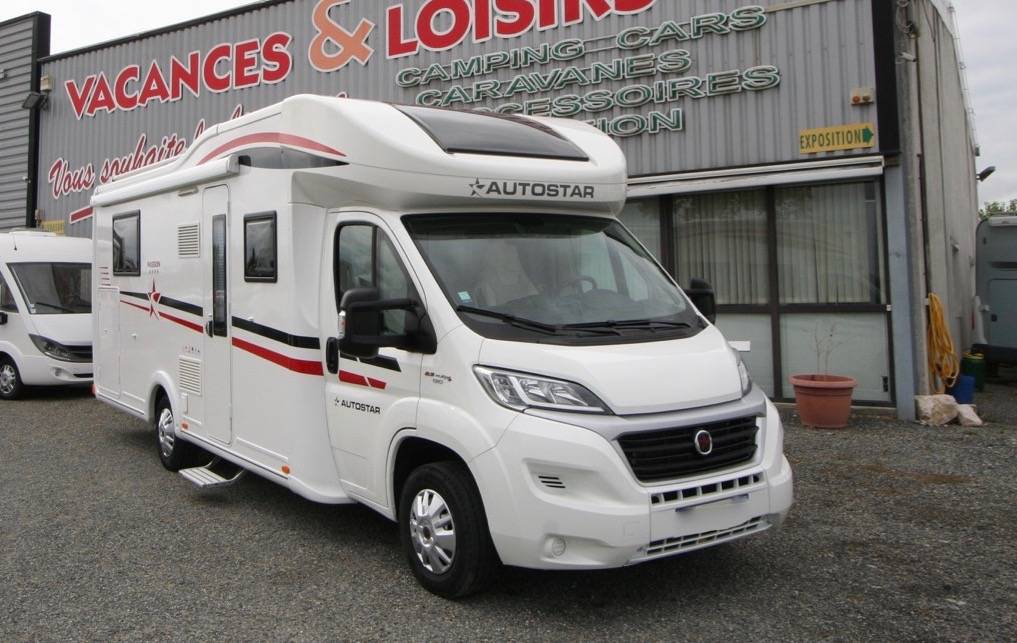 Camping-car profilé d'occasion presque neuf (2018), Autostar P 730 LC lift Passion, à Roques proche de Toulouse (31)