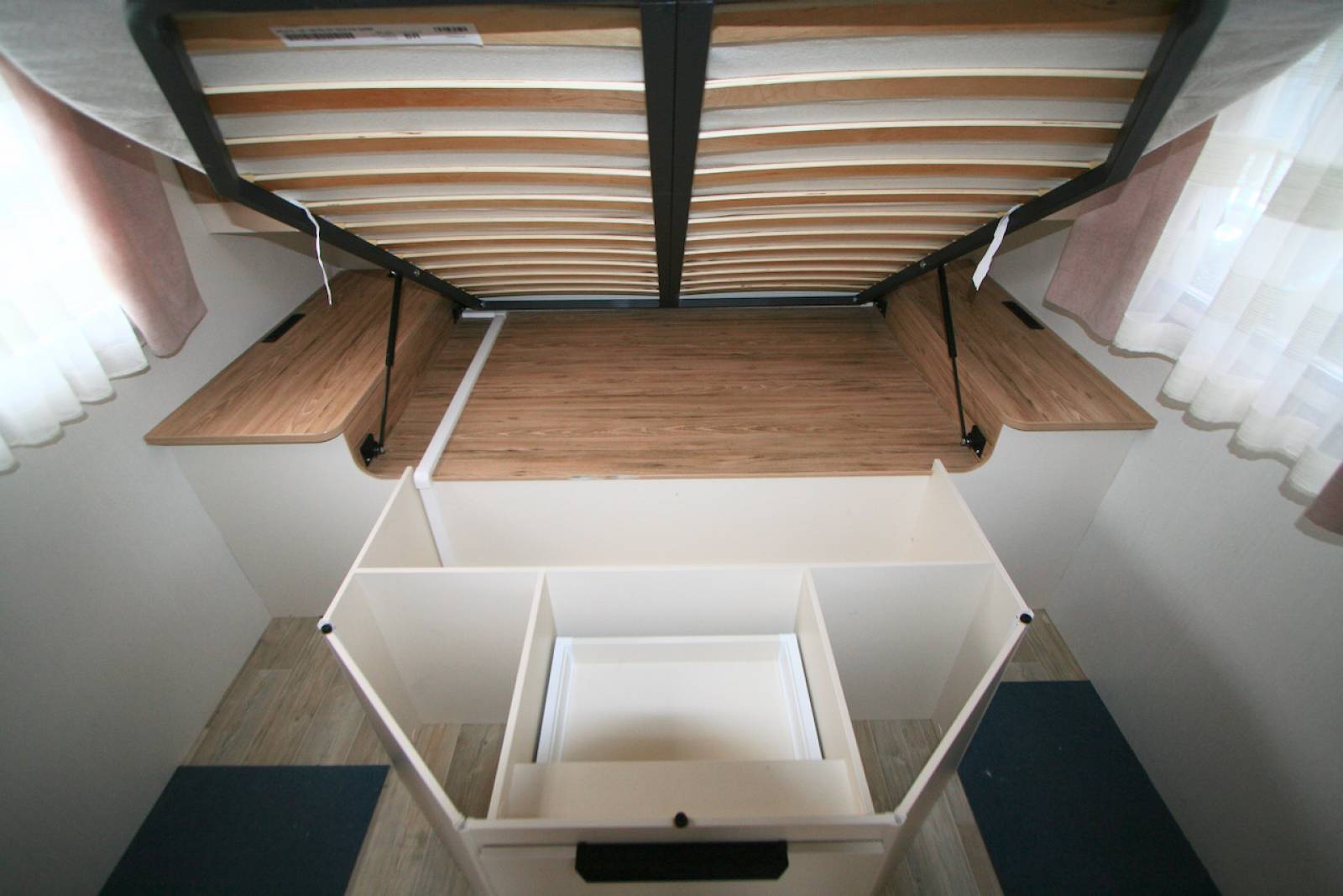 Achat Camping-car Profilé occasion, lit central, Presque neuf, Bavaria P 740 FC à Roques, proche de Toulouse (31)