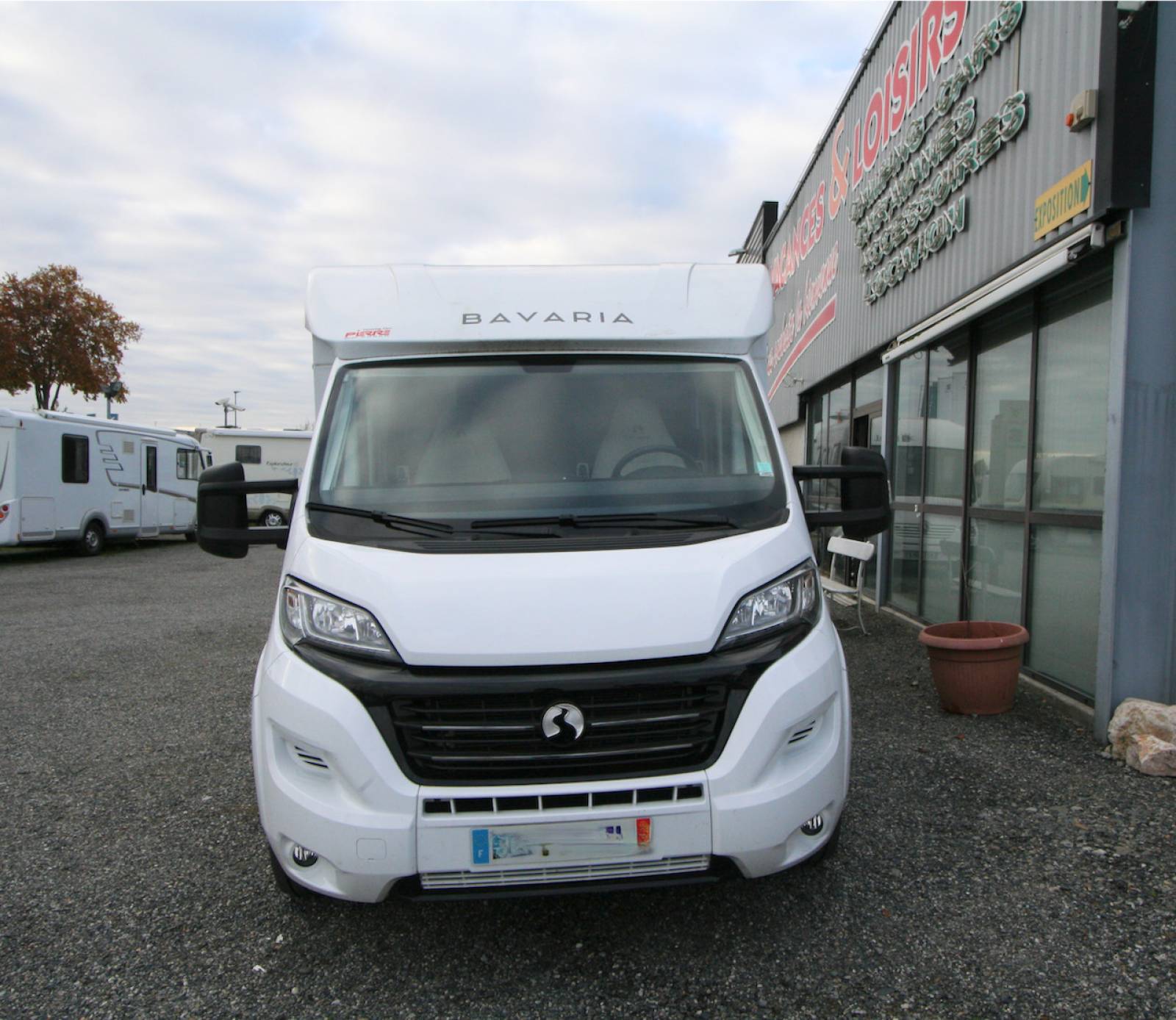 Vend Camping-car Profilé occasion, lit central, Presque neuf, Bavaria P 740 FC à Roques, proche de Toulouse (31)