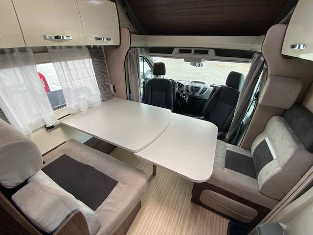 Vend Camping-car capucine occasion, 5 places, presque neuf, Benimar Sport 340 UP, à Roques proche Toulouse