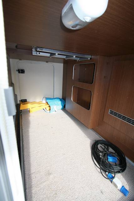 Camping-car profilé occasion, poids lourd, boite automatique, lits jumeaux, Bürstner Ixeo Plus IT 726, à Roques proche Toulouse (31)