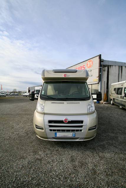 Achat Camping-car profilé occasion, poids lourd, boite automatique, lits jumeaux, Bürstner Ixeo Plus IT 726, à Roques proche Toulouse (31)