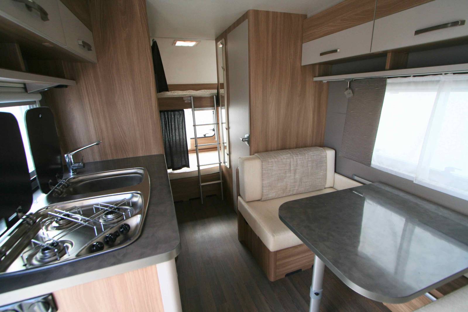 Caravane occasion 6 couchages, 2016, Bürstner Premio 495 TK, à Roques proche de Toulouse (31)