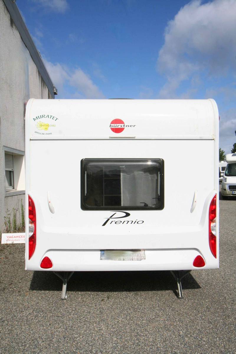 Vend Caravane occasion 6 couchages, 2016, Bürstner Premio 495 TK, à Roques proche de Toulouse (31)