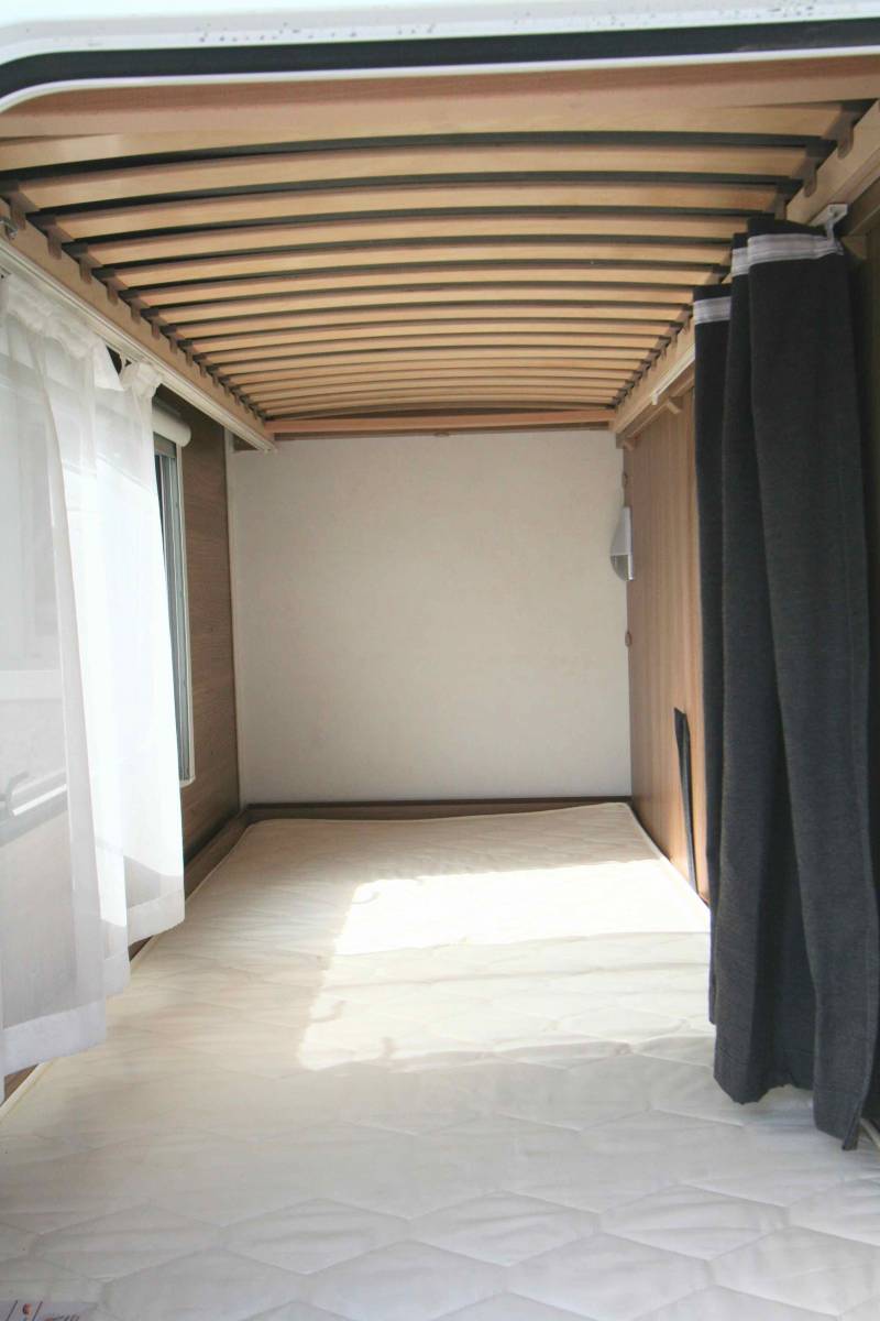 Vend Caravane occasion 6 couchages, 2016, Bürstner Premio 495 TK, à Roques proche de Toulouse (31)