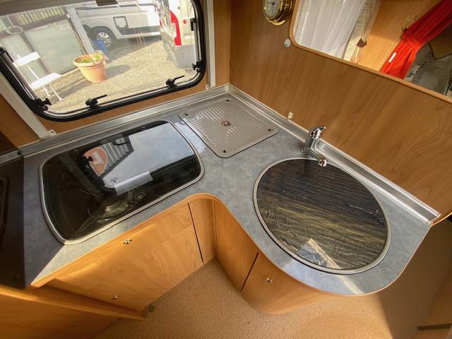 Achat Camping-car profilé occasion, mercedes, 4 places, Bürstner T Star 680, à Roques proche de Toulouse (31)