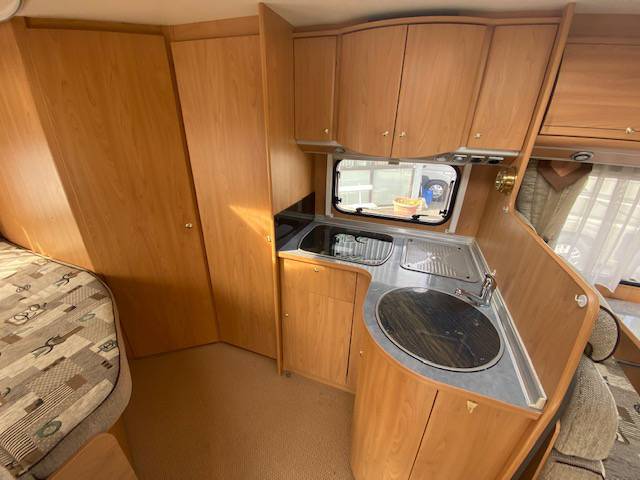 Vente Camping-car profilé occasion, mercedes, 4 places, Bürstner T Star 680, à Roques proche de Toulouse (31)