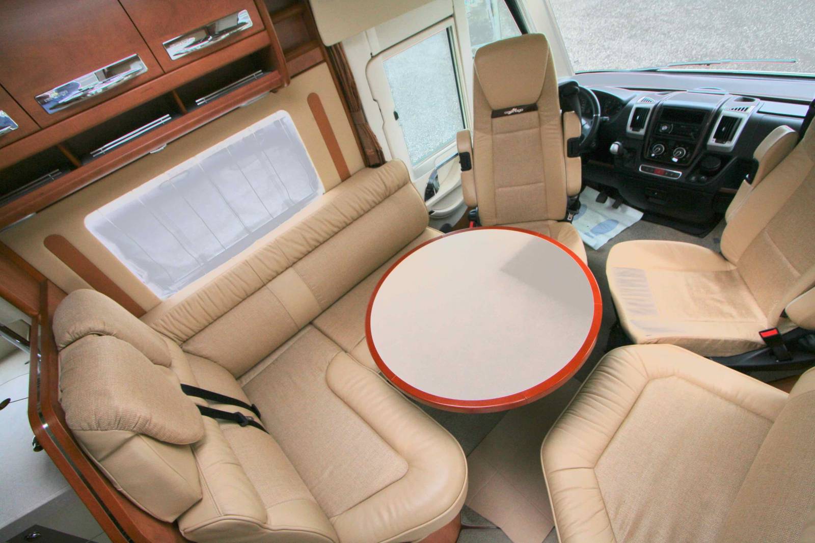 Camping-car intégral occasion, boite auto, poids lourd, Carthago E chic line 51 QB, à Toulouse-Roques (31)