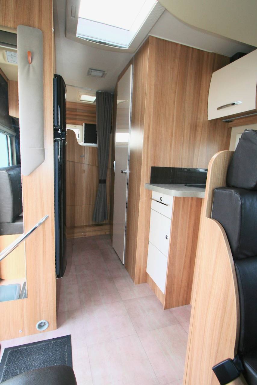 Vente Camping-car profilé d’occasion, lits superposés, lit de pavillon, 5 couchages/carte grise, Genesis 296 sur FIAT,  à Roques proche de Toulouse (31)