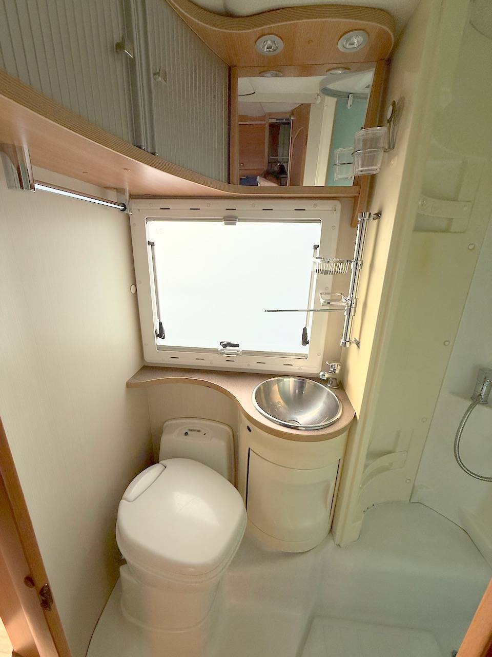 Camping-car profilé occasion, 4 places, 3 couchages, lit sur soute, Fiat Ducato 3,0 L, 150 cv, Chausson Allegro 94, à Roques proche de Toulouse (31)