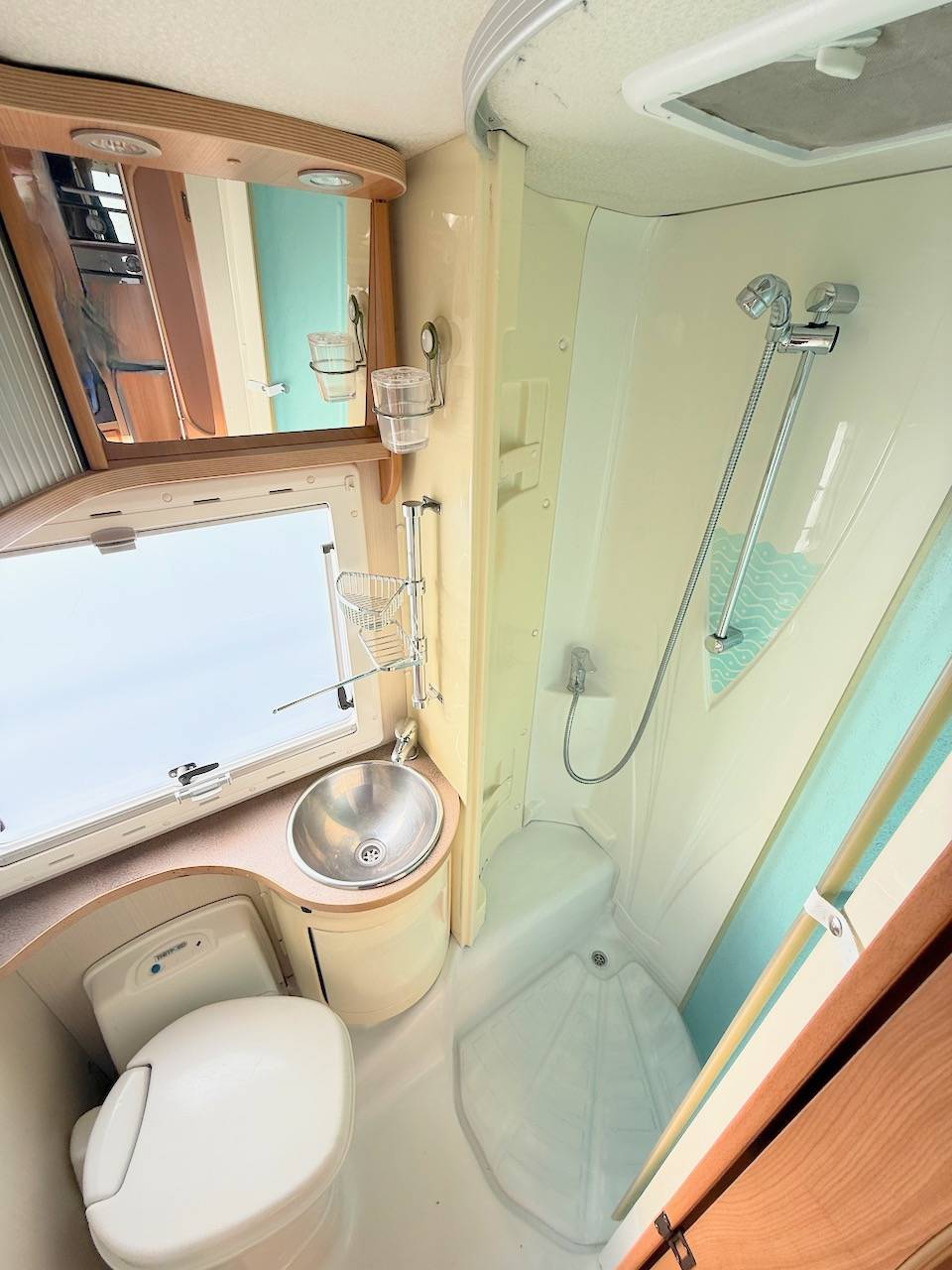 Vend Camping-car profilé occasion, 4 places, 3 couchages, lit sur soute, Fiat Ducato 3,0 L, 150 cv, Chausson Allegro 94, à Roques proche de Toulouse (31)