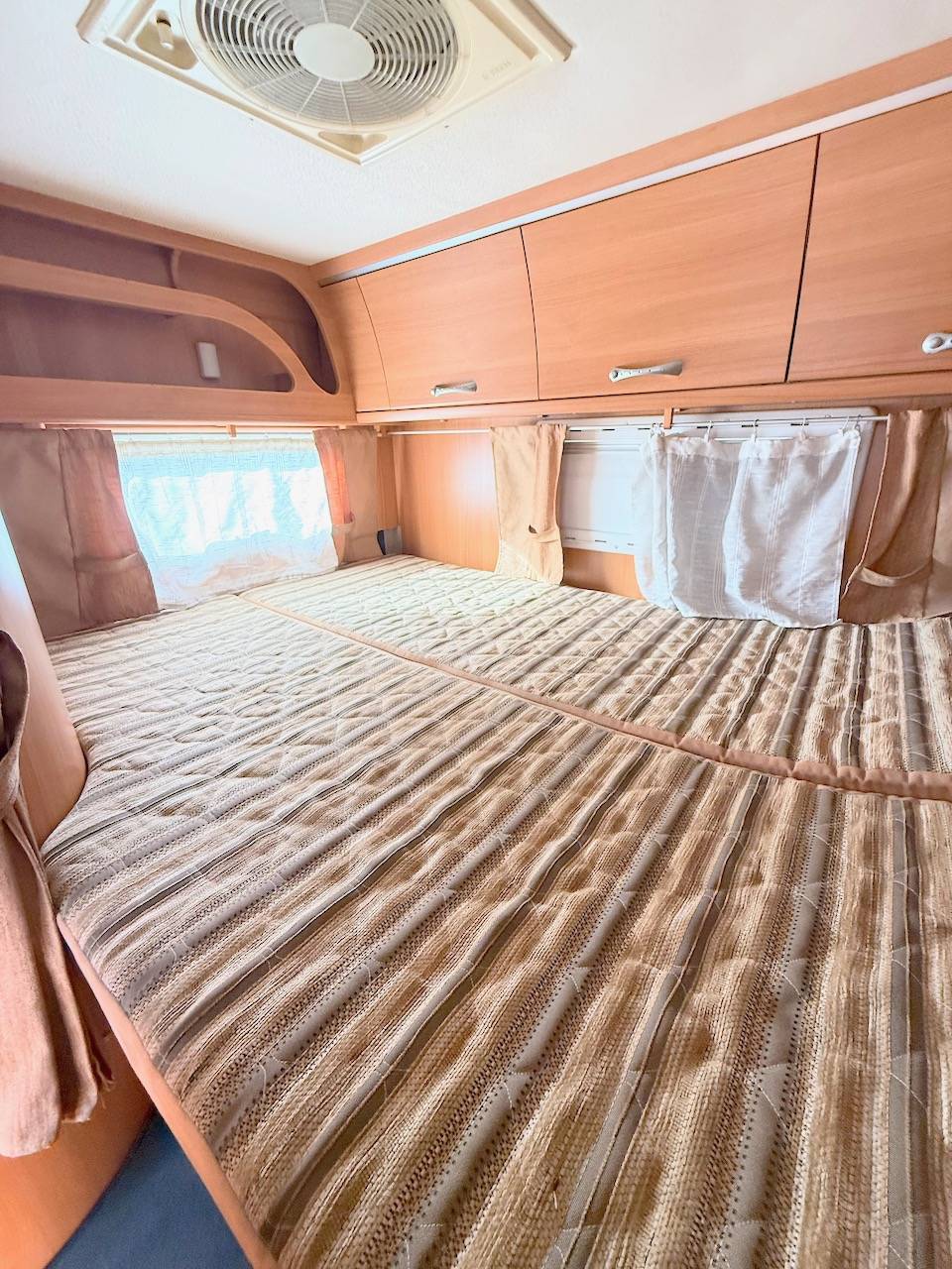 Achat Camping-car profilé occasion, 4 places, 3 couchages, lit sur soute, Fiat Ducato 3,0 L, 150 cv, Chausson Allegro 94, à Roques proche de Toulouse (31)