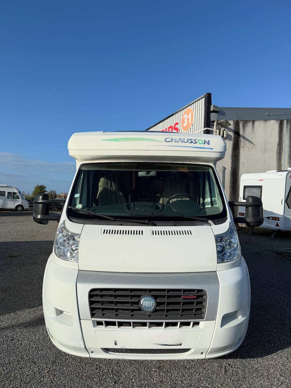 Achat CampingCamping-car profilé occasion, 4 places, 3 couchages, lit sur soute, Fiat Ducato 3,0 L, 150 cv, Chausson Allegro 94, à Roques proche de Toulouse (31)car profilé occasion, 4 places, 3 couchages, lit sur soute, Fiat Ducato 3,0 L, Challenger Alle