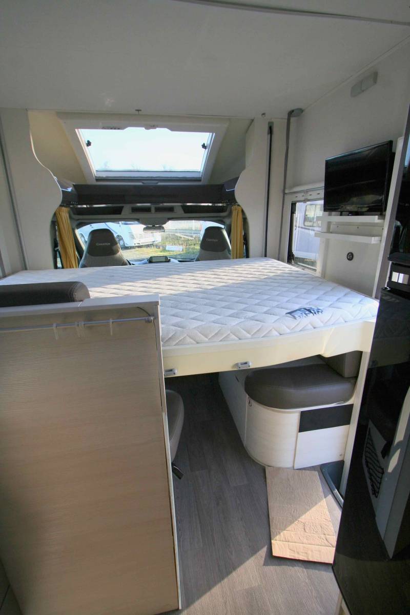Achat Camping-car profilé occasion récent, 4 places, maxi salon, Chausson Welcome 610, à Roques, proche de Toulouse (31)