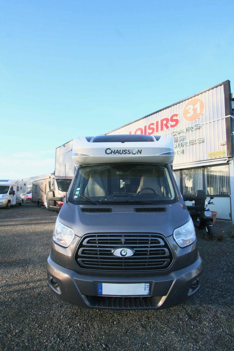 Vend Camping-car profilé occasion récent, 4 places, maxi salon, Chausson Welcome 610, à Roques, proche de Toulouse (31)