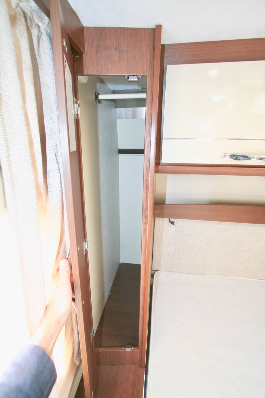 Achat Camping-car profilé occasion, lit central, 4 places, CI X TTIL Elite S, à Roques proche de Toulouse (31)