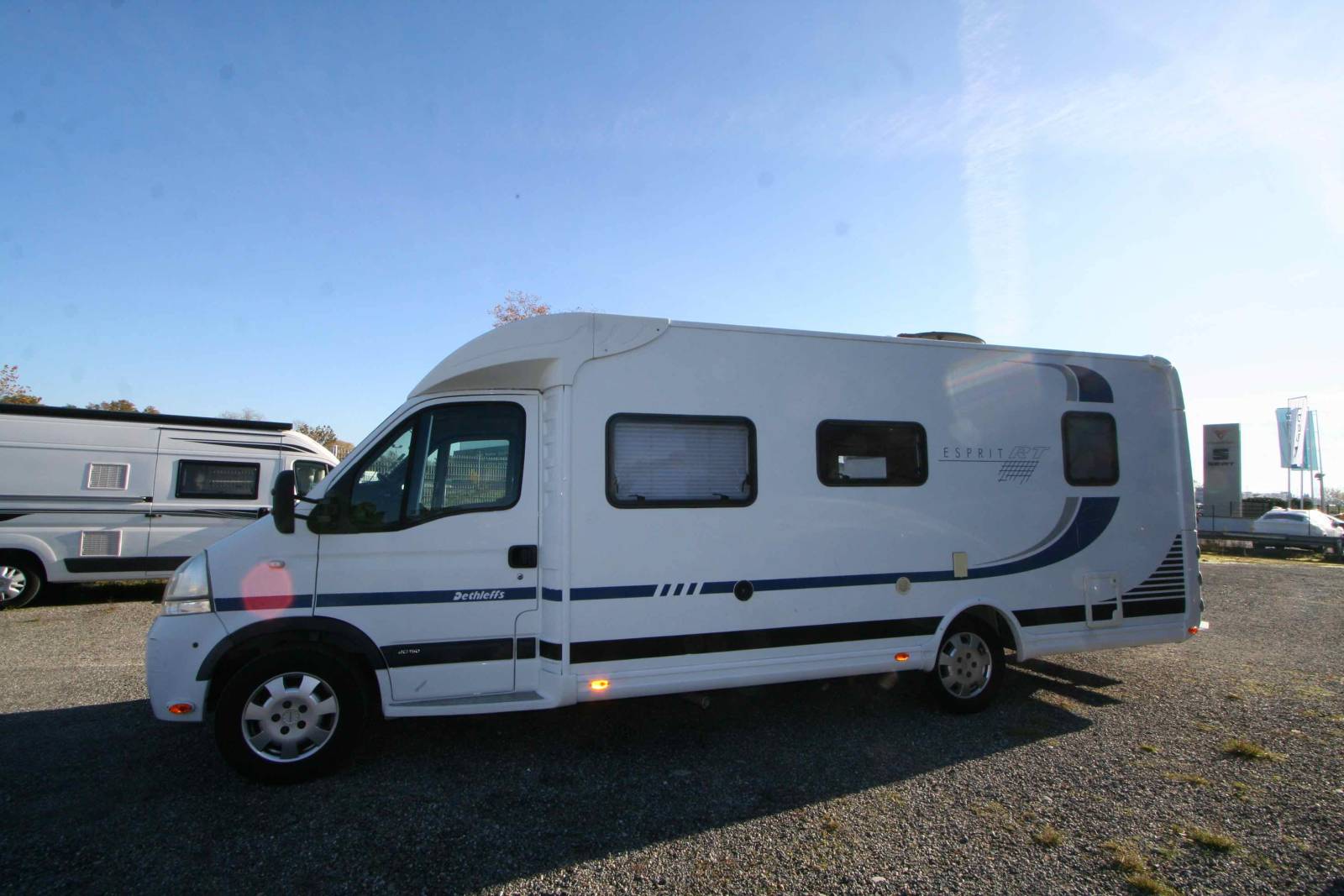 Achat Camping-car profilé occasion, Dethleffs Esprit Globetrotter RT 6844 à Roque proche de Toulouse (31)