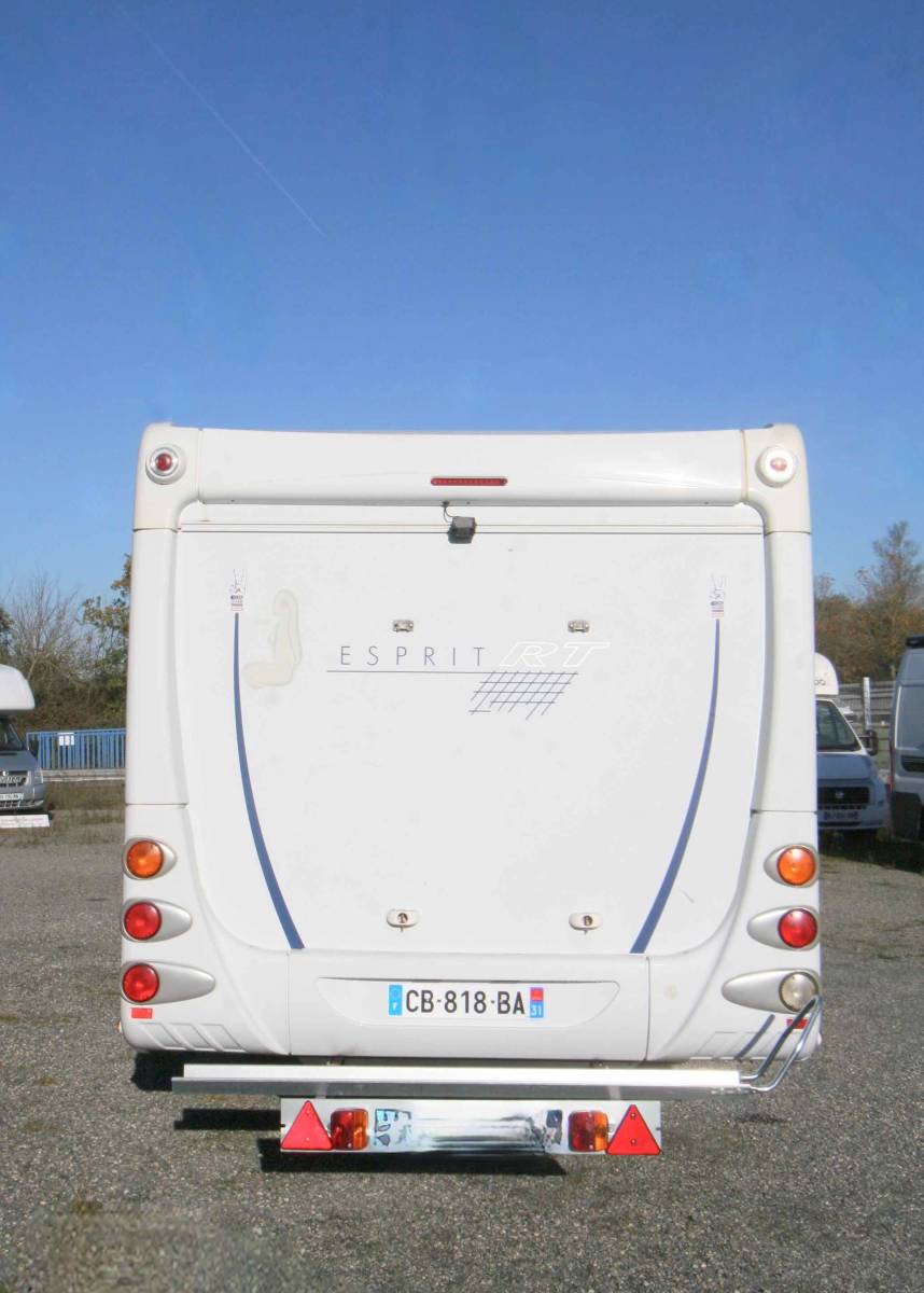 Camping-car profilé occasion, Dethleffs Esprit Globetrotter RT 6844 à Roque proche de Toulouse (31)