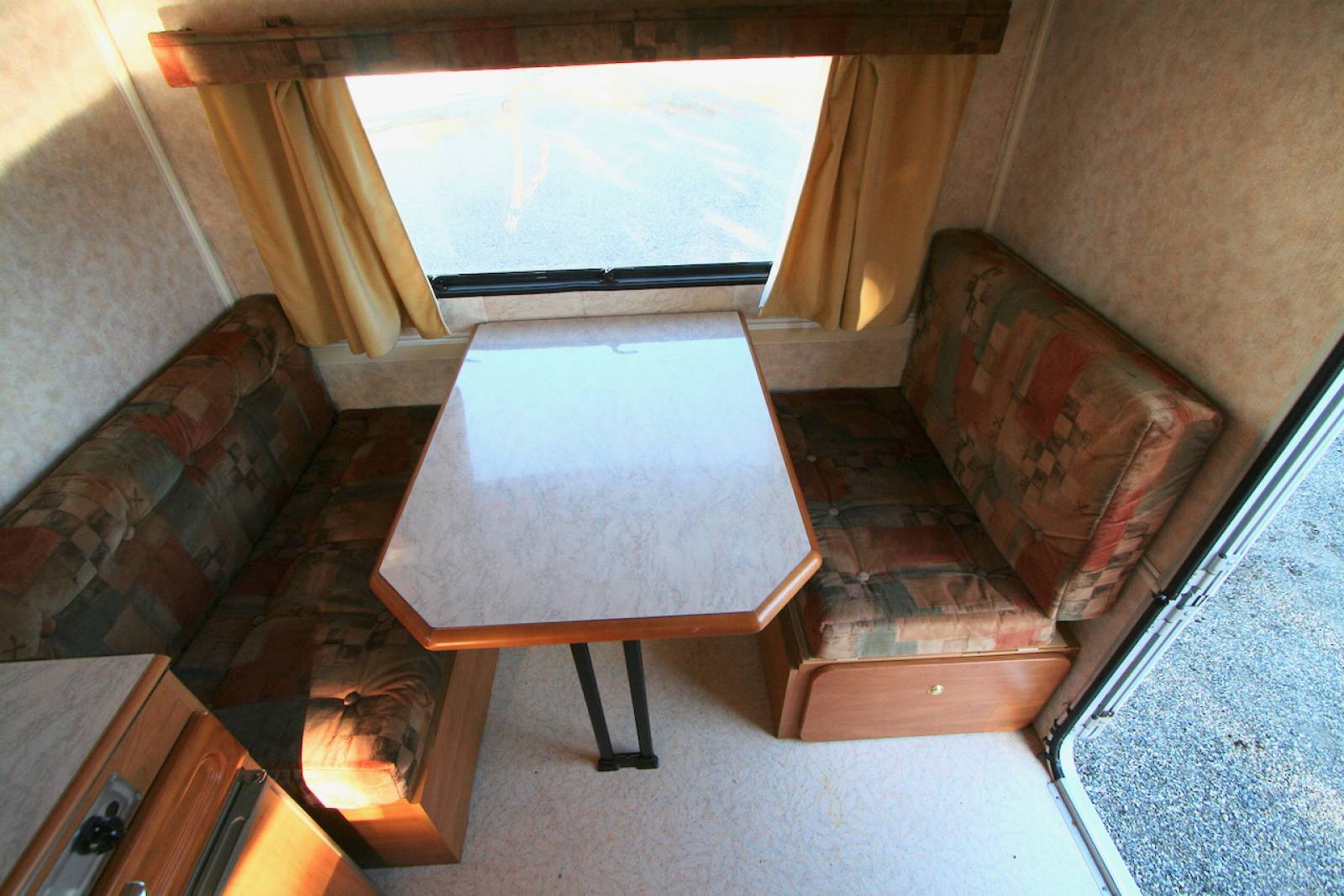 Vend Caravane occasion pliante, 3 couchages, Esterel 34 à Roques proche de Toulouse (31)