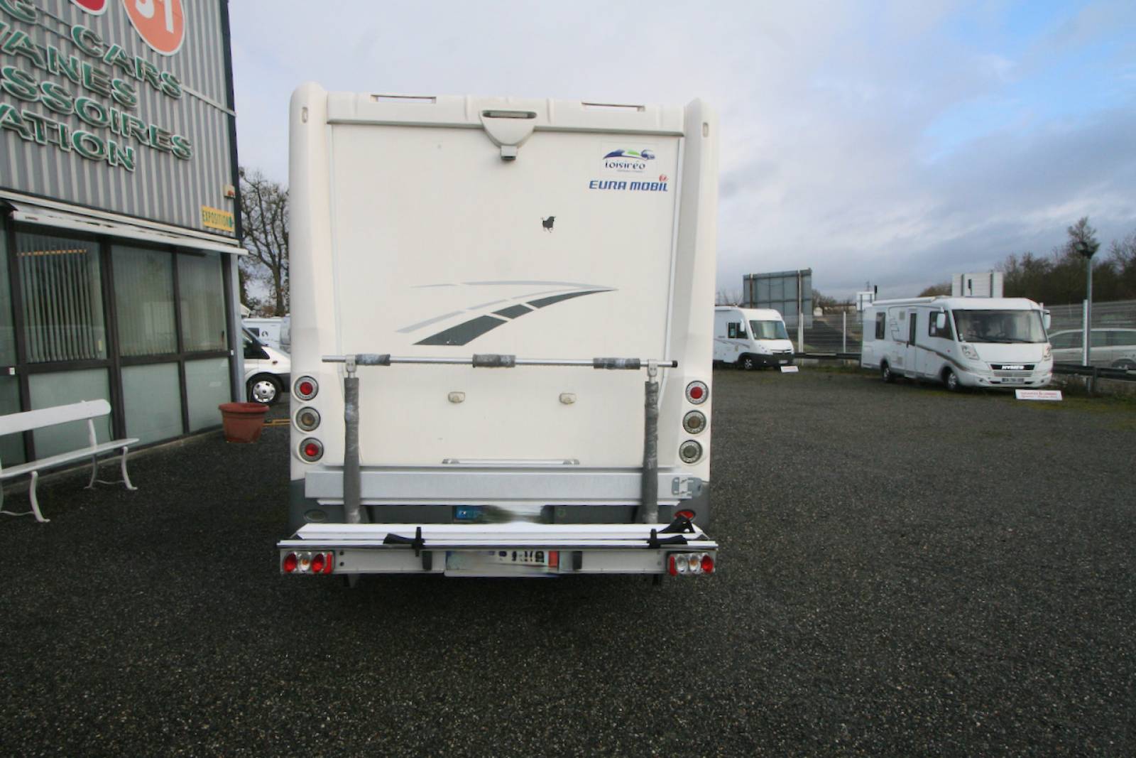 Vend Camping-car Profilé d’occasion, lit à la française, 4 places, moins de 7 m, Eura Mobil T 670 SBL à Roques proche de Toulouse (31