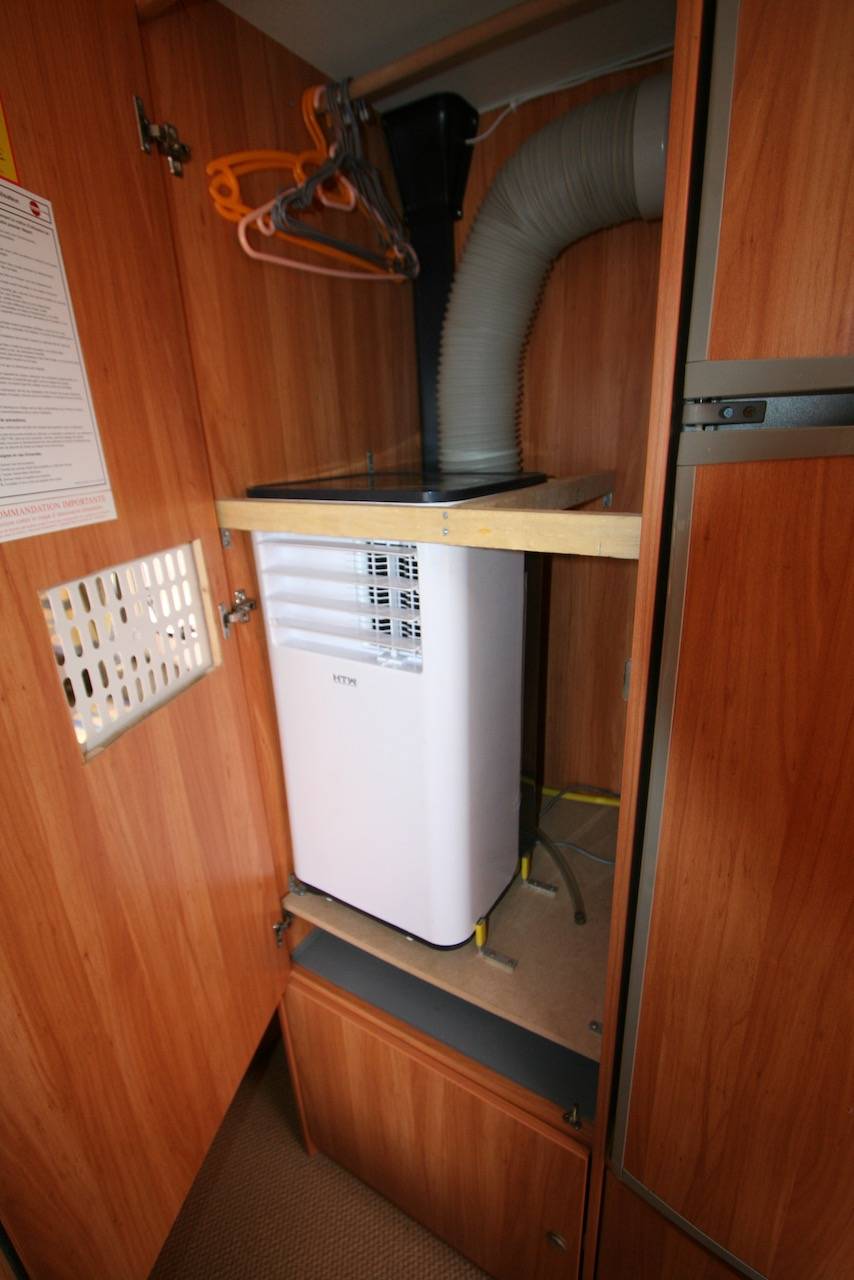 Caravane occasion lits superposés, 6 couchages, Bürstner Flipper 500 TK, à Roques, proche de Toulouse (31)