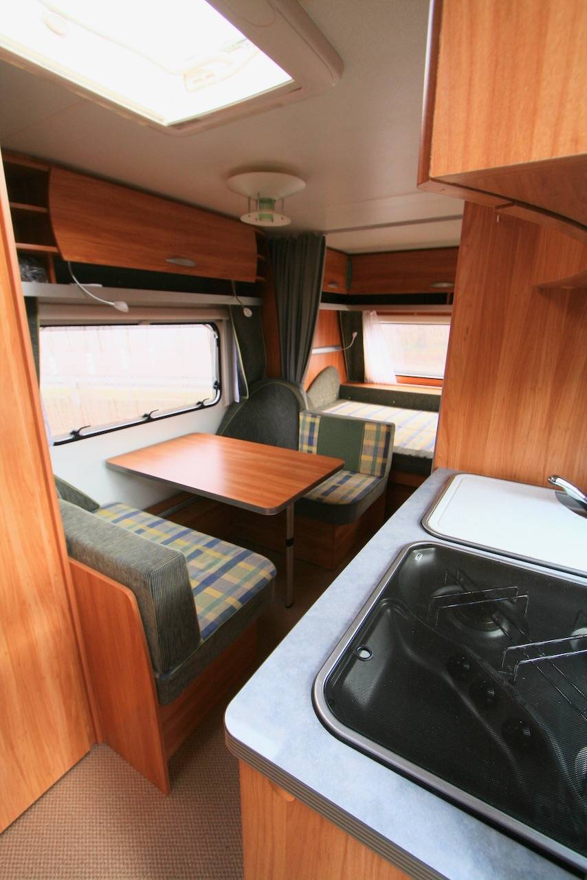 Caravane occasion lits superposés, 6 couchages, Bürstner Flipper 500 TK, à Roques, proche de Toulouse (31)