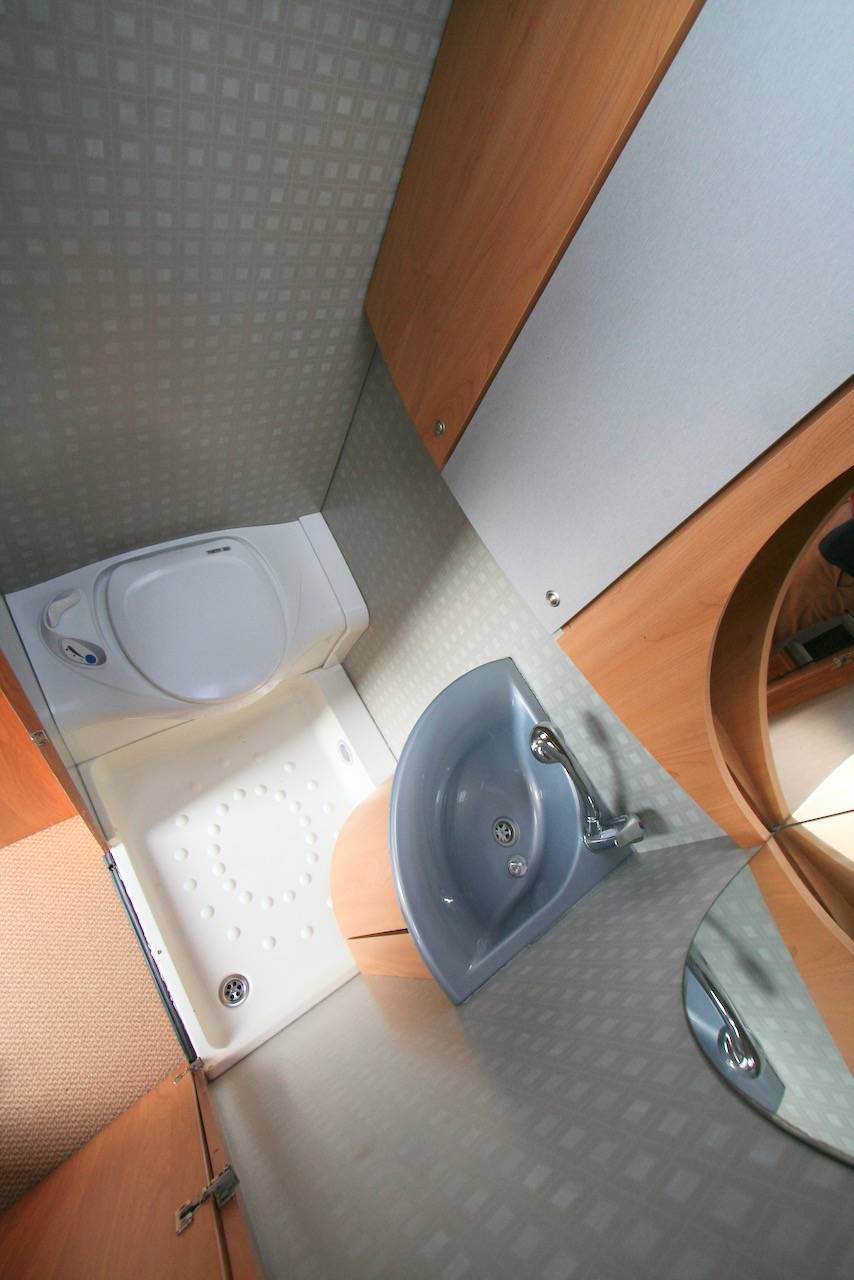 Caravane occasion lits superposés, 6 couchages, Bürstner Flipper 500 TK, à Roques, proche de Toulouse (31)