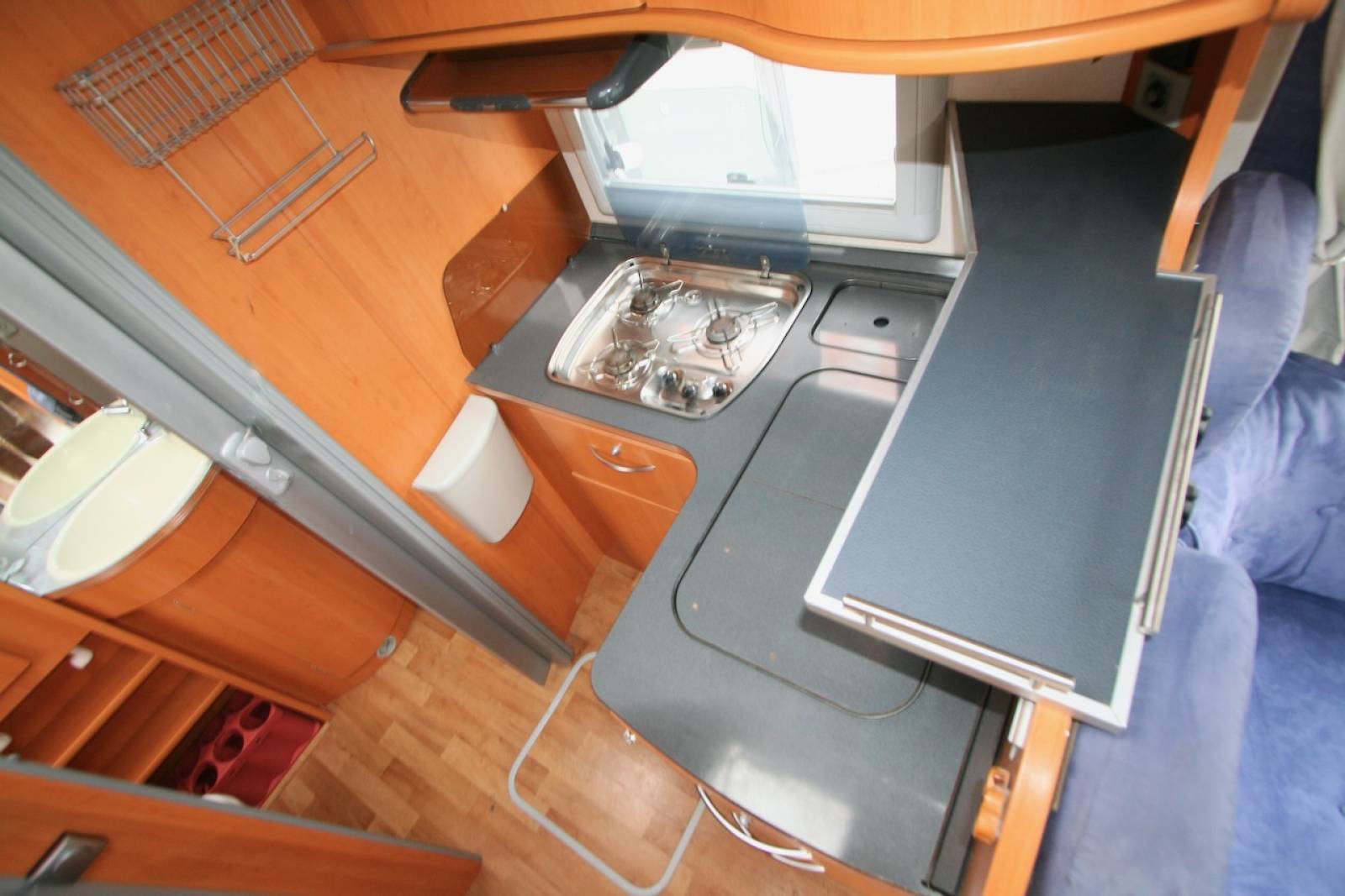 Achat Camping-car intégral occasion, Mercedes, Maxi-salon, Frankia compact Class I 640 SD, à Roques, proche de Toulouse (31)