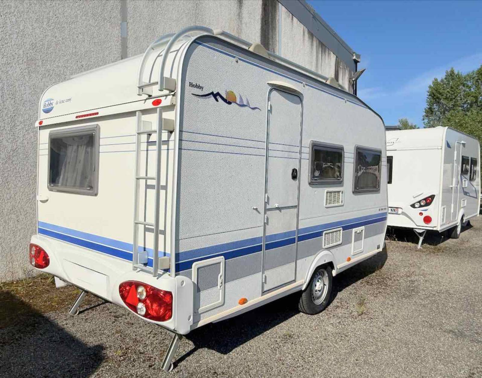 Caravane Occasion 4 couchages, lit transversal, Hobby 400 UF De Luxe easy, à Roques Proche de Toulouse (31)