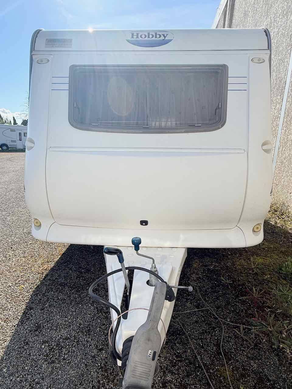 Caravane Occasion 4 couchages, lit transversal, Hobby 400 UF De Luxe easy, à Roques Proche de Toulouse (31)