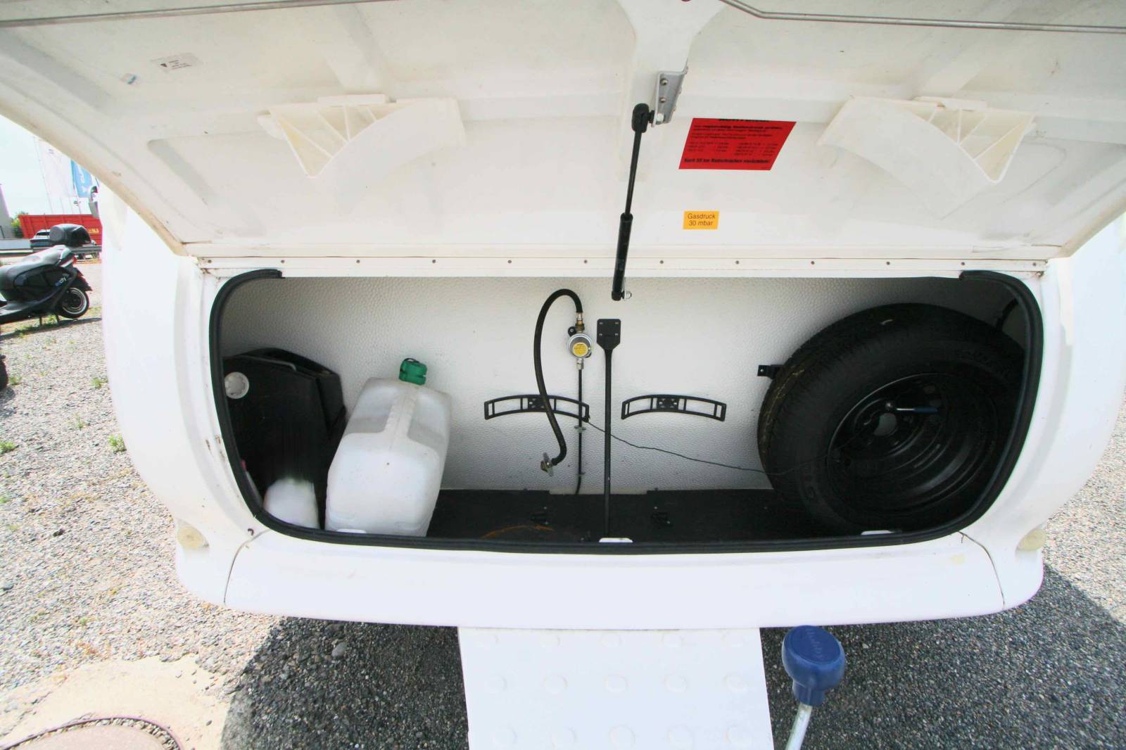 Caravane occasion 4 couchages, petite taille, Hobby excellent  440 SFr, à Roques proche de Toulouse (31)