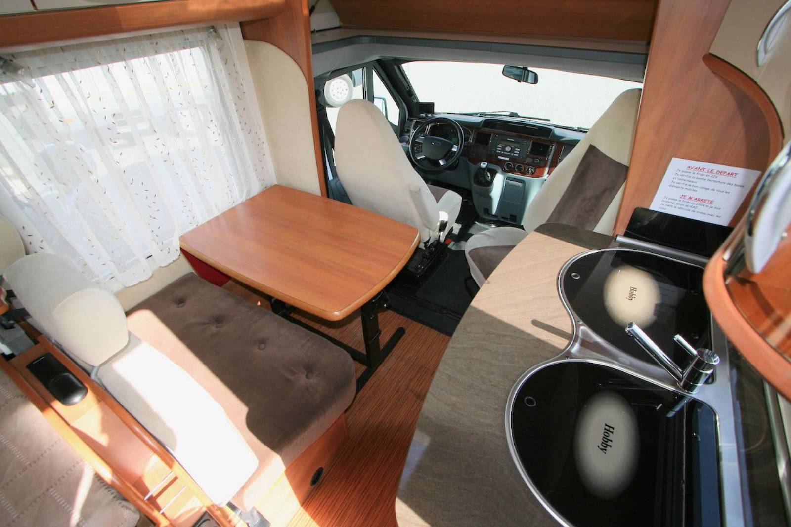 Vend Camping-car capucine occasion, lit à la française, 4 places, Hobby Siesta 555, à Roques proche Toulouse (31)