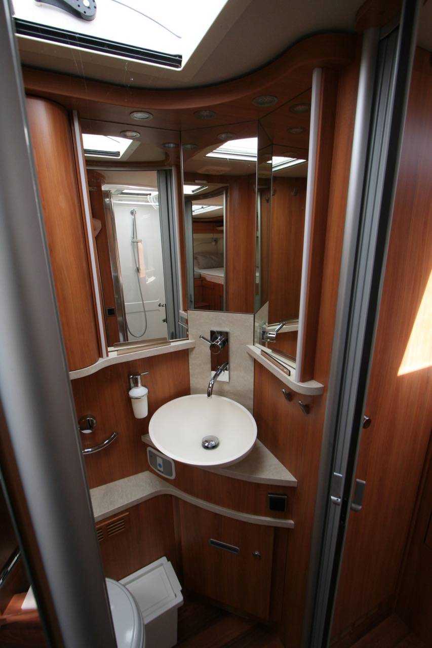 Camping-car intégral occasion poids lourd, lits jumeaux, Hymer B778 SL, Roques près Toulouse (31)