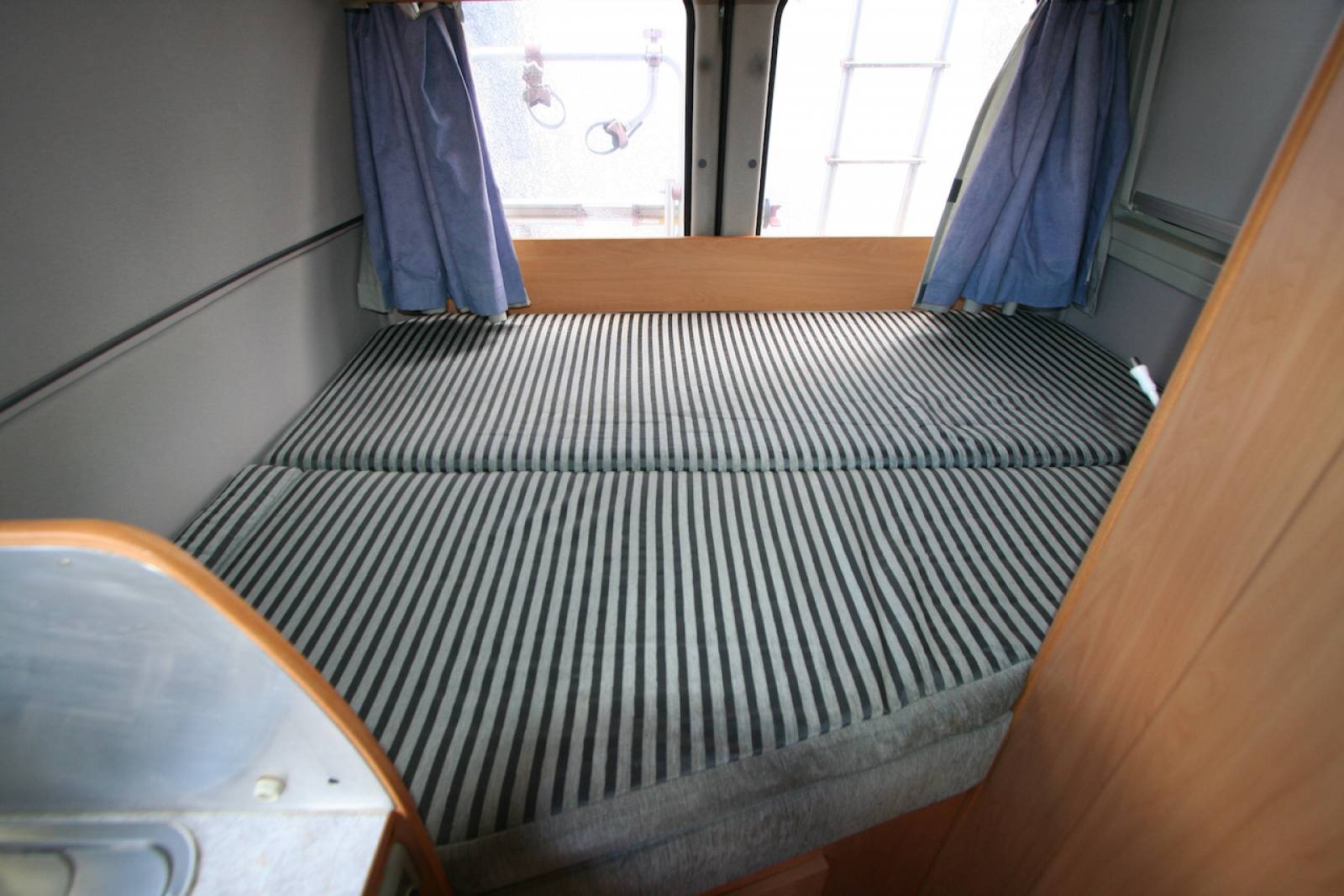 Achat Fourgon aménagé d’occasion, petit prix, 4 places 3 couchages, Knaus BoxStar, à Roques proche de Toulouse (31)