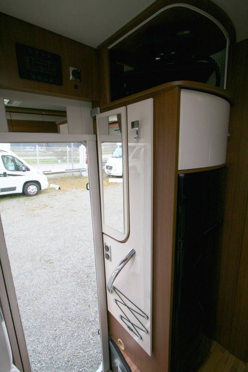 Camping-car intégral occasion, Lit central et de pavillon, Autostar Passion I720 LC, à Roques proche de Toulouse (31)