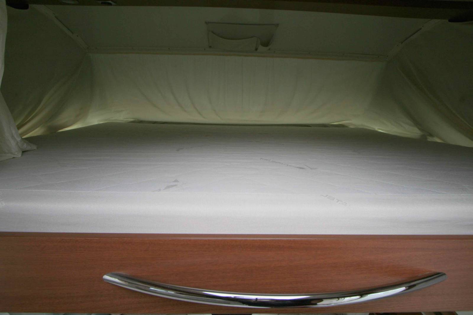 Vend Camping-car intégral occasion, Lit central et de pavillon, Autostar Passion I720 LC, à Roques proche de Toulouse (31)